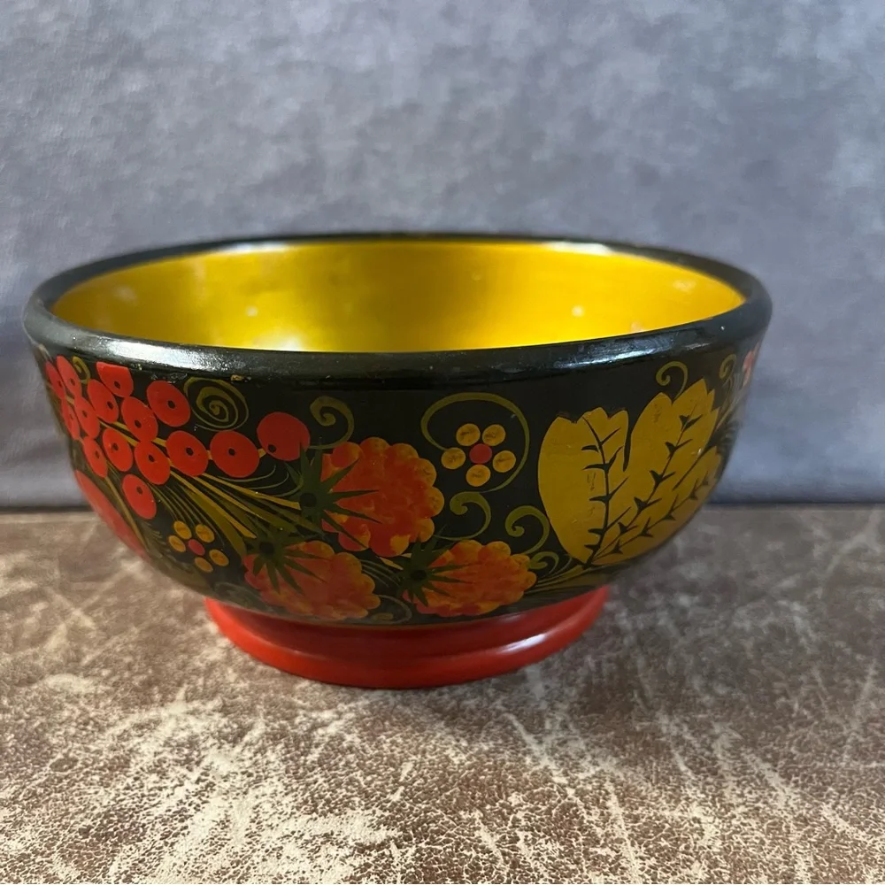Vintage USSR Russian Wooden Lacquer Bowl Hand Painted Floral & Fruit 7